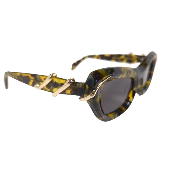 Saint Owen Medusa Sunglasses in Tortoise and Grey Ret$195 - Picture 6 of 12